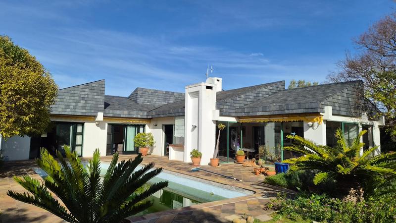 2 Bedroom Property for Sale in Erinvale Golf Estate Western Cape
